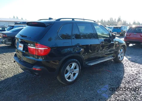 2010 BMW X5 xDrive30I z USA, uszkodzony, nr VIN 5UXFE4C53AL381092